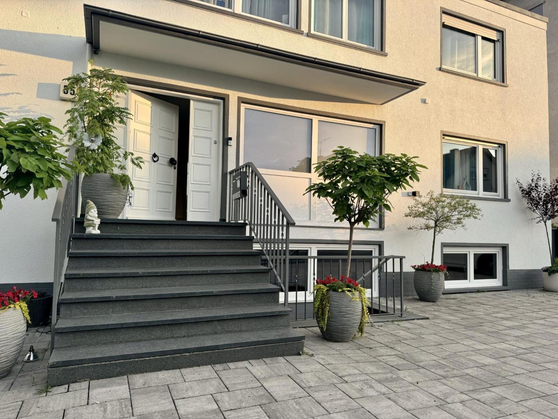 Wolkenzimmer Mit 140 Cm Bett Im Erdgeschoss Seligenstadt Exterior photo
